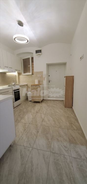 Vračar tek renoviran 36 m2 — 2