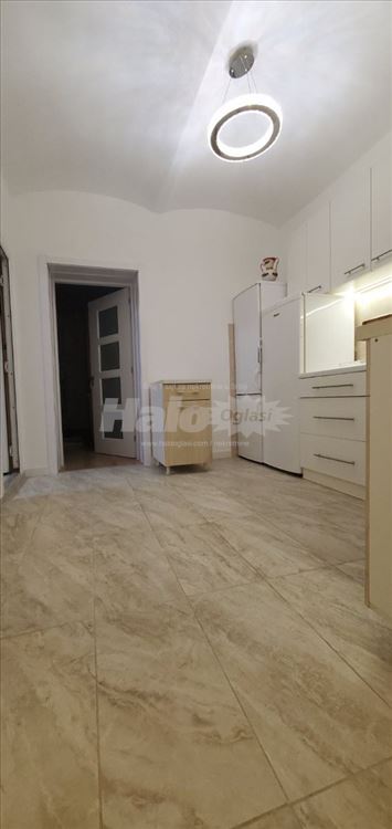Vračar tek renoviran 36 m2 — 3