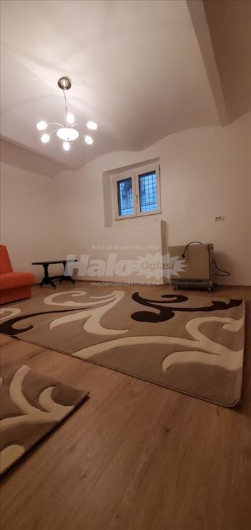 Vračar tek renoviran 36 m2 — 12