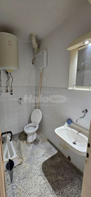 Vračar, uknjižen jednosoban stan — 7