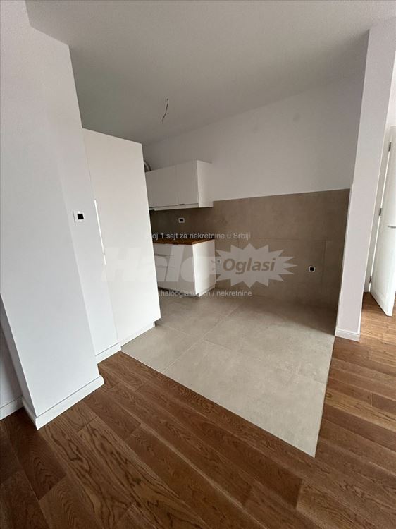 Vračar vlasnik prodaje nov lux stan 70,98 kvadrata — 12