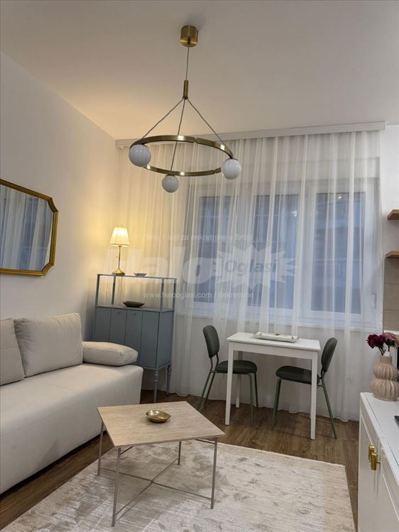 Vračar,Cara Nikolaja II, 39m2,namešten,LUX,parking — 2