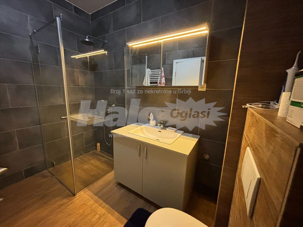 Vračar,Maksima Gorkog,73m2+parking/garaža — 10