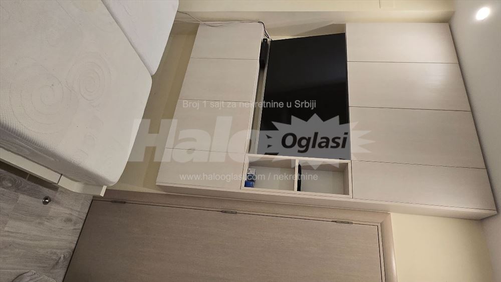 Vracar 72m2 lux — 3