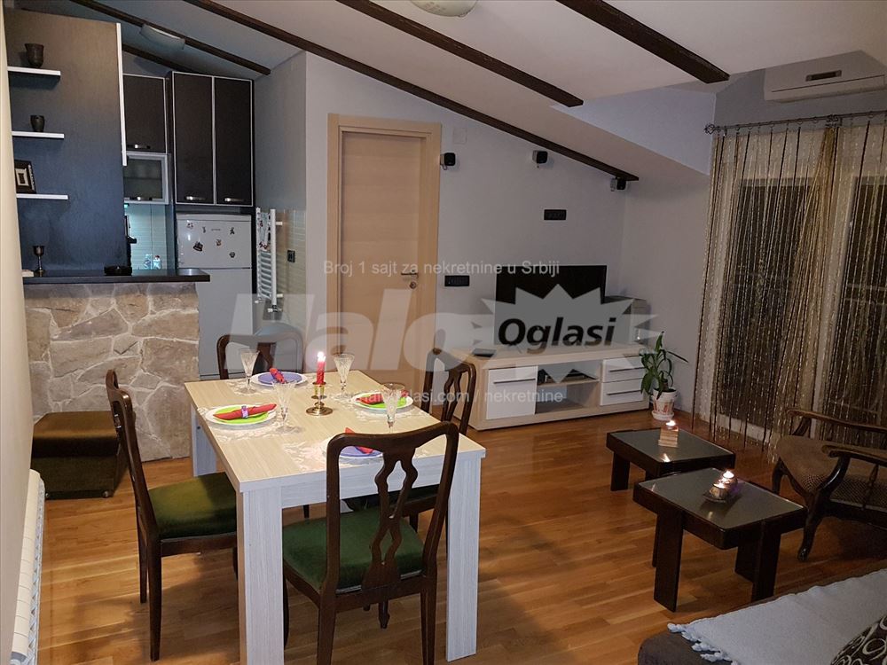 Vracar, Crveni krst, 63m2 + 10m2 terasa — 3