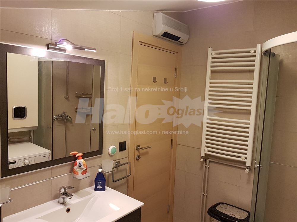 Vracar, Crveni krst, 63m2 + 10m2 terasa — 8