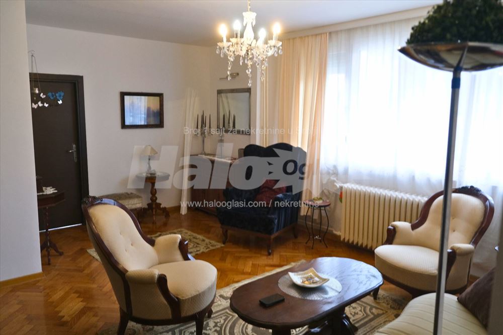 VRACAR lux 75m2 Juzni Bulevar 3.0  vlasnik — 3