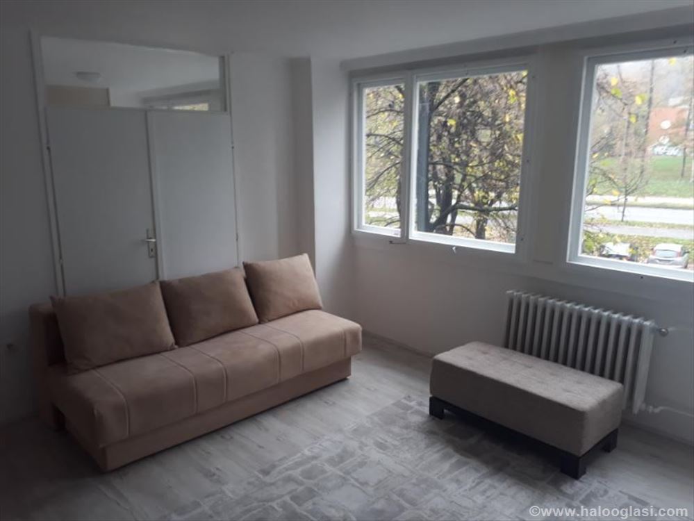 Vrh, Sve novo, Bez Provizije, Namesteno — 4
