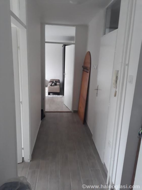 Vrh, Sve novo, Bez Provizije, Namesteno — 8