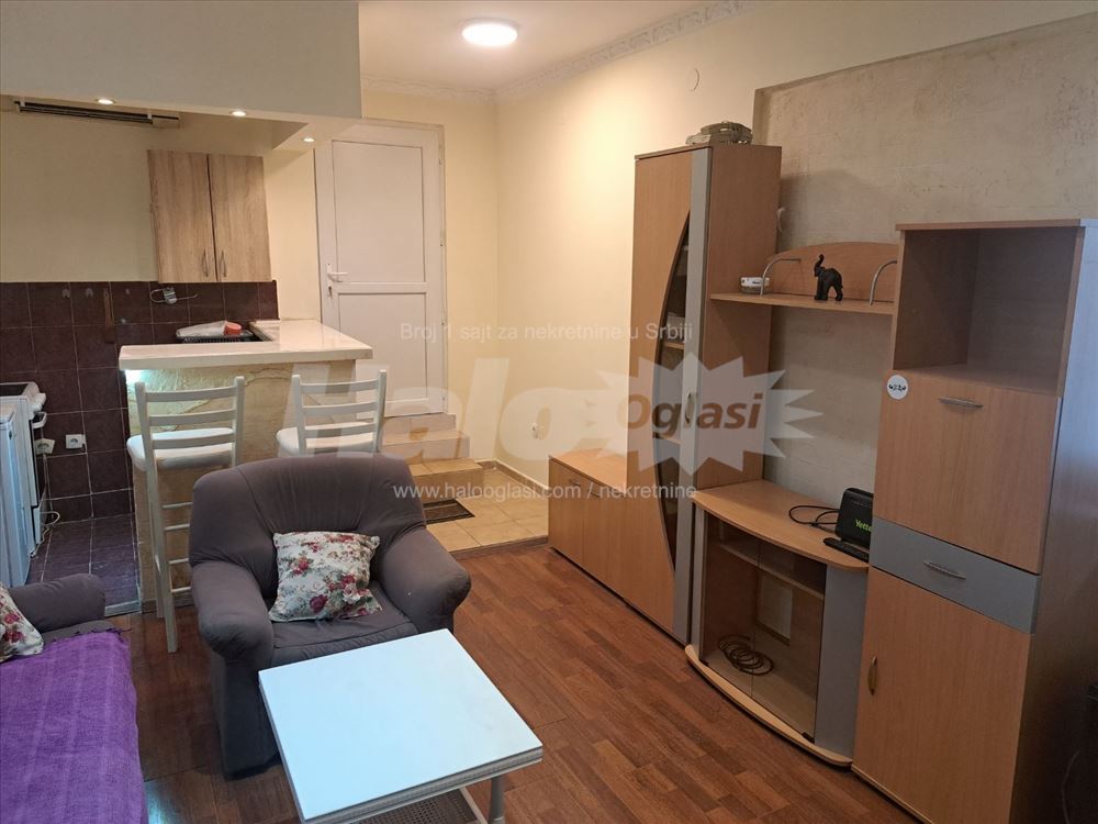 Vukov spomenik 35m2, 1.5, odlican, mali troskovi — 6