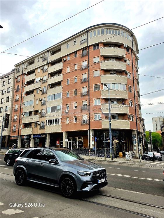 Vukov Spomenik Lux 1.0 stan 35m2 ,VI/VII — 4