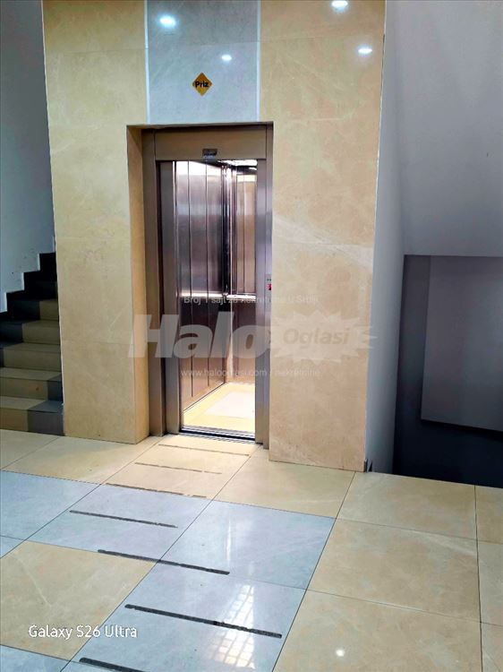 Vukov Spomenik Lux 1.0 stan 35m2 ,VI/VII — 6