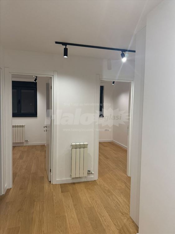 Vukov spomenik-Penthouse 75m2 sa 1 garažnim mestom — 4
