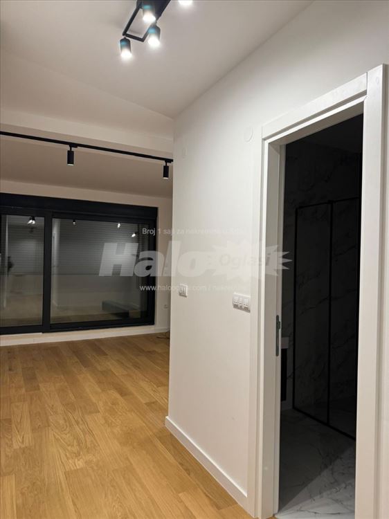 Vukov spomenik-Penthouse 75m2 sa 1 garažnim mestom — 9