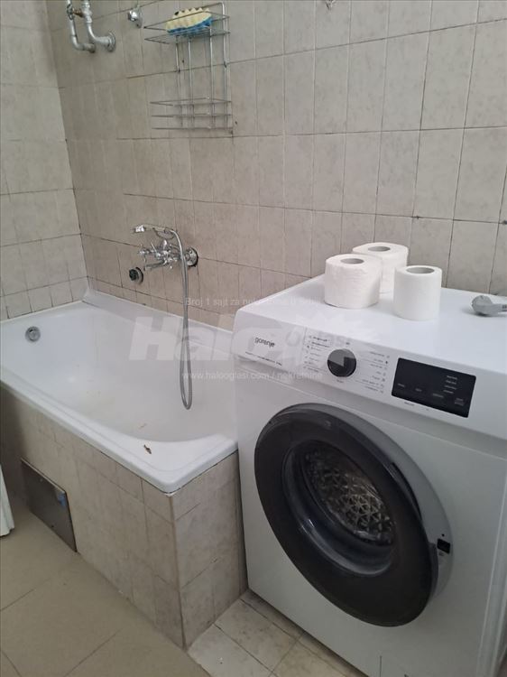 Vukov spomenik, Stjepana Ljubiše, dvosoban stan — 8