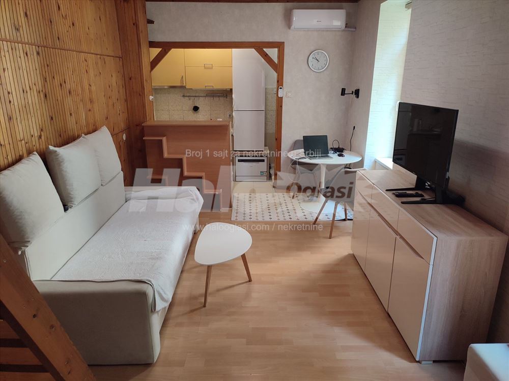 Vukov spomenik, Zahumska, 40m2, izdavanje — 2