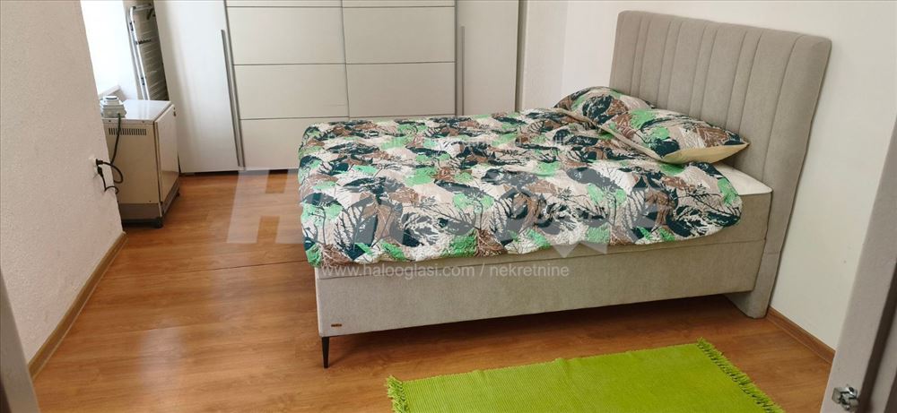 Vukov spomenik, Zahumska, 40m2, izdavanje — 8