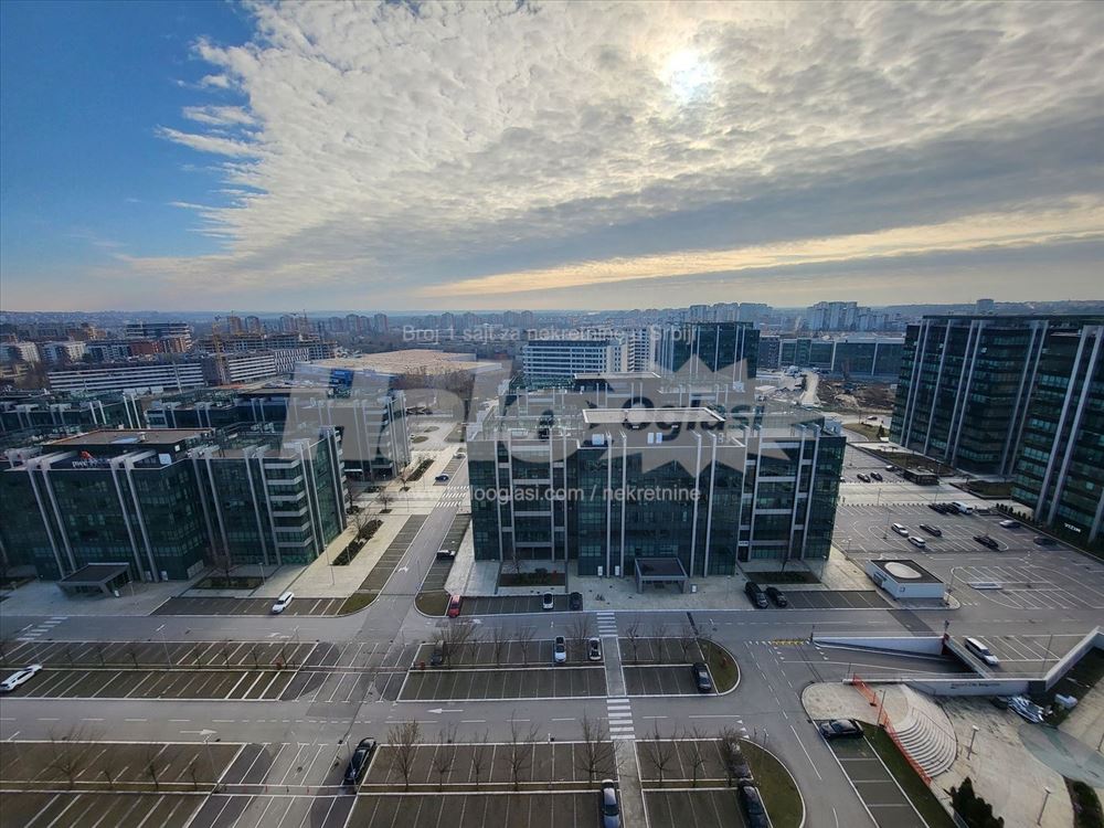 Wellport luksuzan stan 100m2 — 14