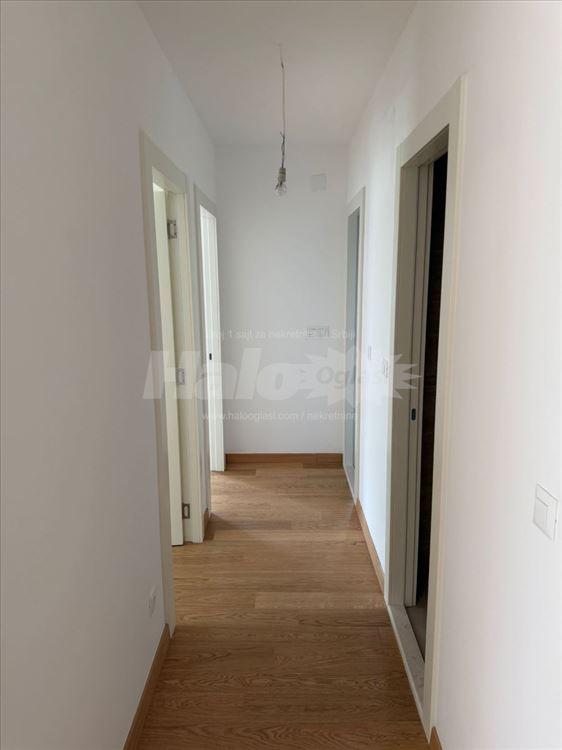 Wellport 4soban stan - bez agencije — 9