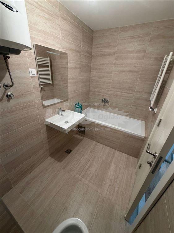 Wellport 4soban stan - bez agencije — 15