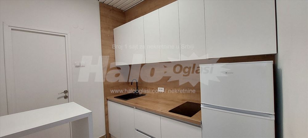YBC 110m² kancelarije u poslovnoj zgradi — 3