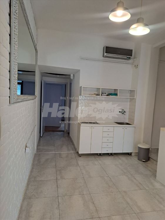 za PP ili stanovanje - Bul. despota Stefana — 2