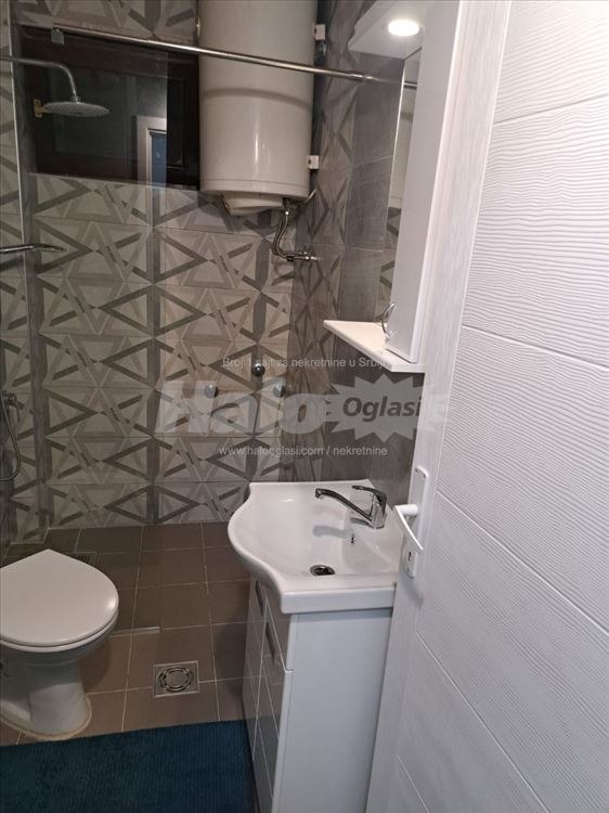 Zarkovo 2.0, namesten, parking — 2