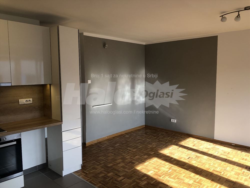 Žarkovo, 37m2,1.0, polunamešten /kuhinja+plakari/ — 4
