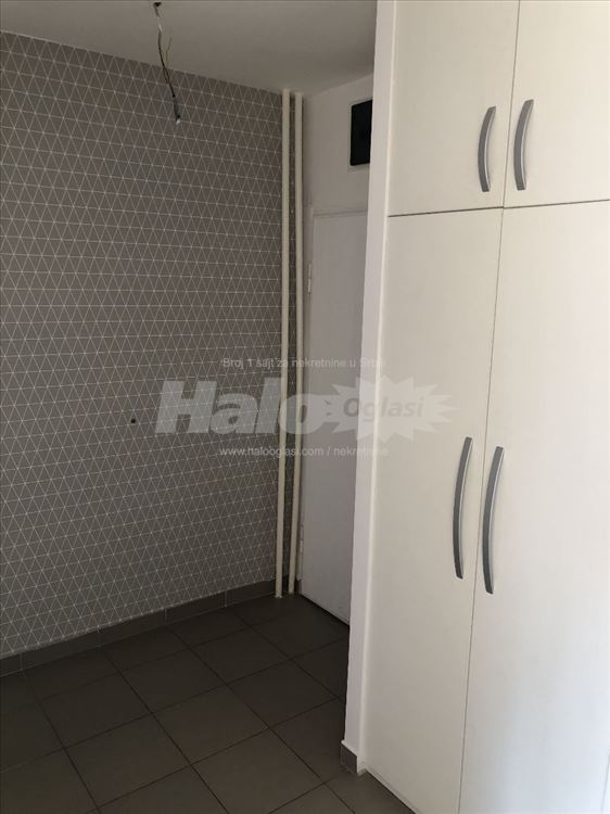 Žarkovo, 37m2,1.0, polunamešten /kuhinja+plakari/ — 9