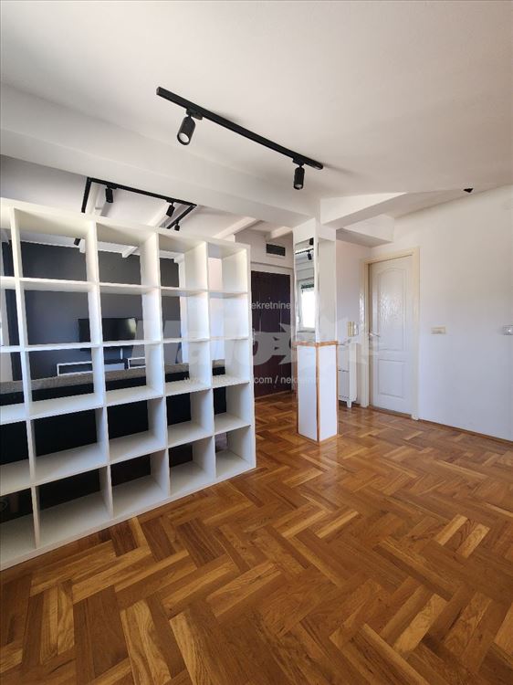 Železnik | 41 m² | Garaža | Dvostrano orijentisan — 3