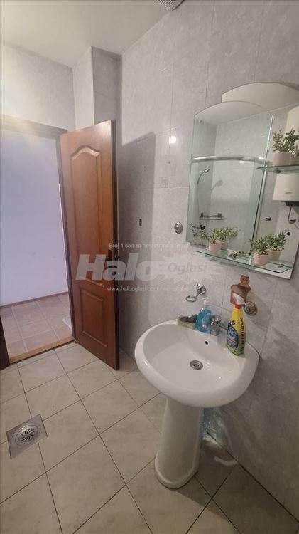 Železnik, izdaje se namešten stan (40m2) — 4