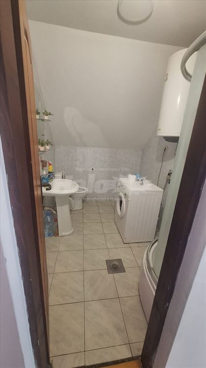 Železnik, izdaje se namešten stan (40m2) — 5