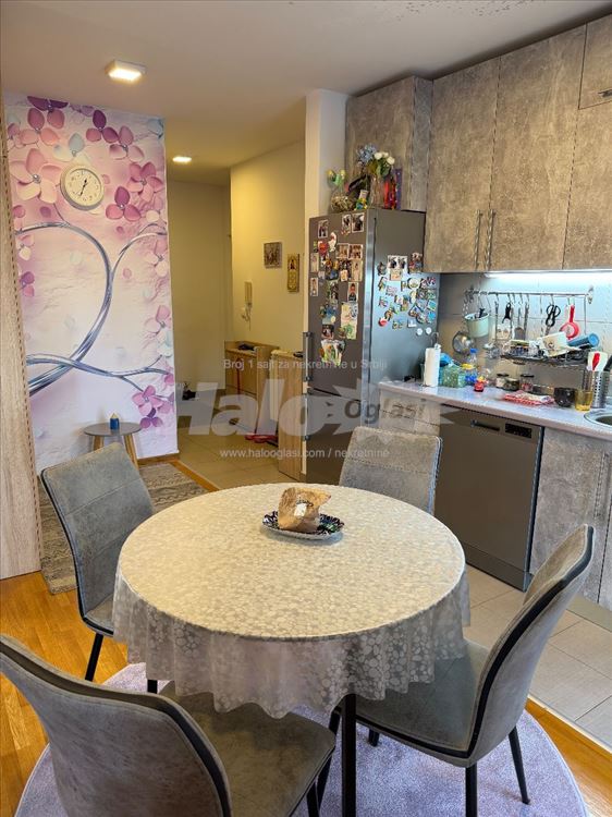 Zemun, 45m2, lep i moderan, parking — 4