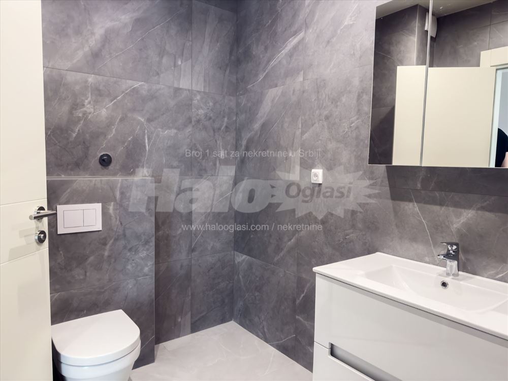 Zemun, 59m trosoban, useljiv, — 13