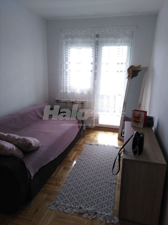Zemun, Altina, Dobanovacki put 89a — 4