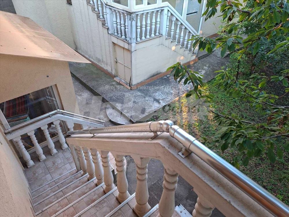 Zemun, Altina, jednosoban stan — 5