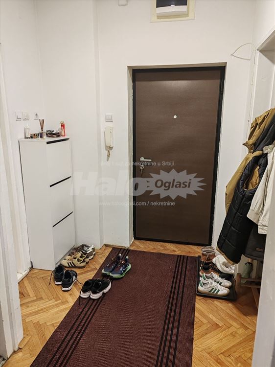 Zemun, Cara Dušana, 58 m2 — 3