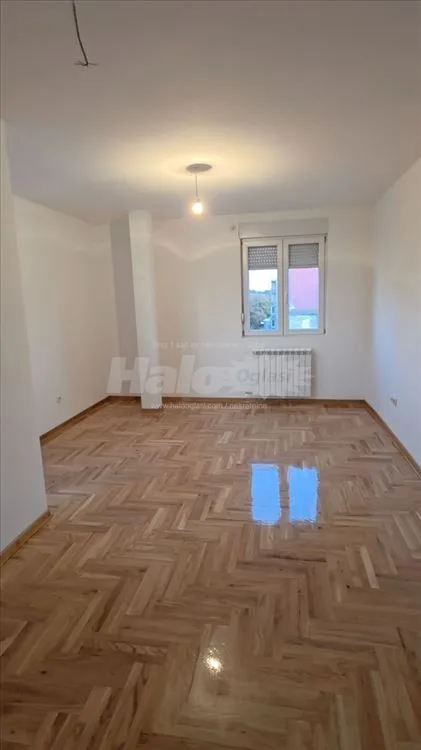 Zemun - Cara Dušana - 58m² — 9