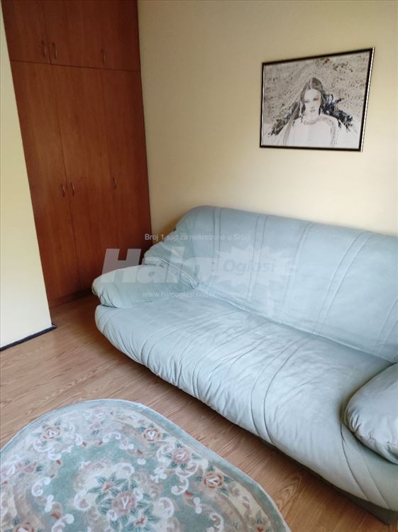 Zemun-centar, 2.0 stan — 4