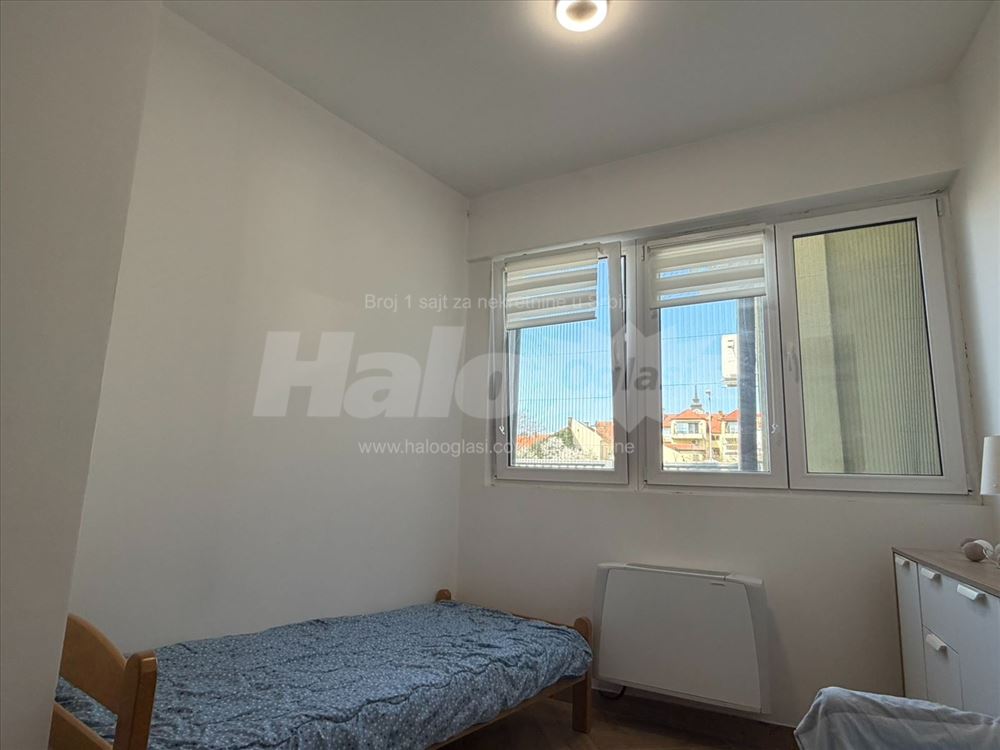 Zemun centar - garsonjera — 8