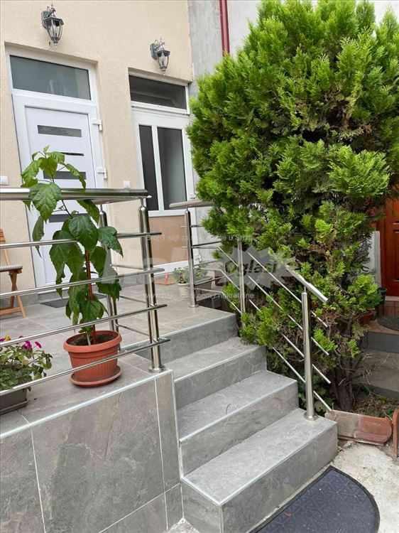 Zemun centar - garsonjera — 15