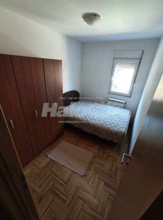 Zemun Centar (Namesten stan) — 6
