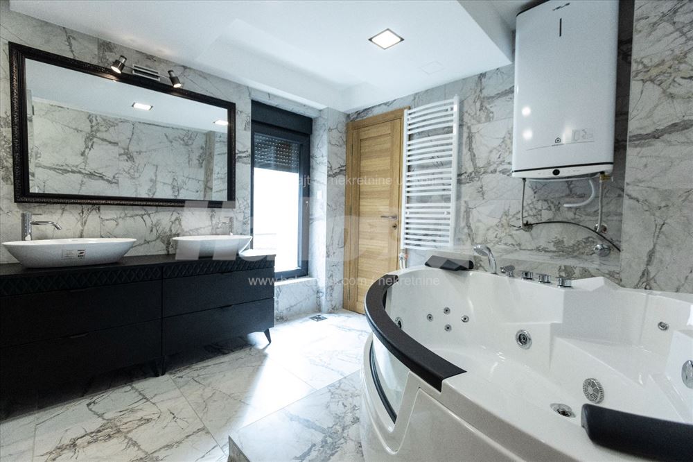 Zemun, Gardoš, Luxuzan, Komforan 3.0, Uknjižen — 10
