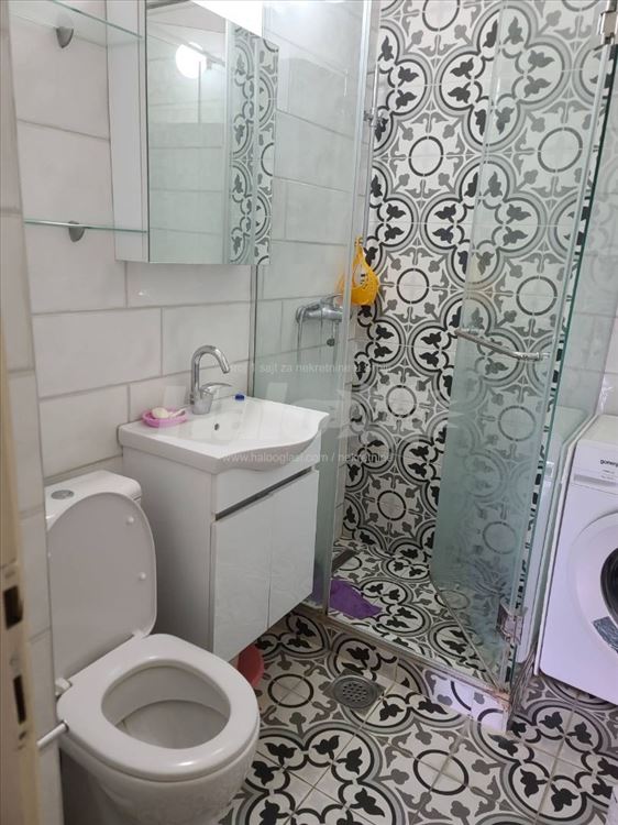 Zemun, Gornji grad, dvosoban stan — 10