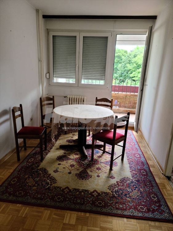 Zemun, Gornji grad, dvosoban stan — 14
