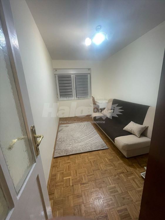 Zemun Gornji grad, Gardos stan 50m2 — 11