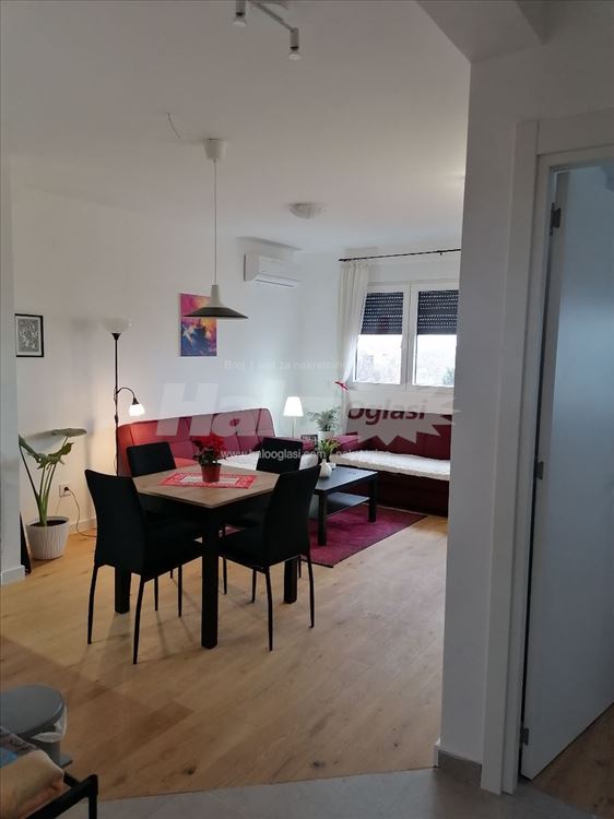 Zemun Hercegovacka ulica, nov 1.5 42m2, namešten — 12