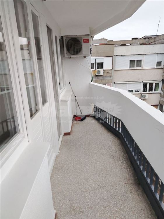 Zemun, jednosoban — 3