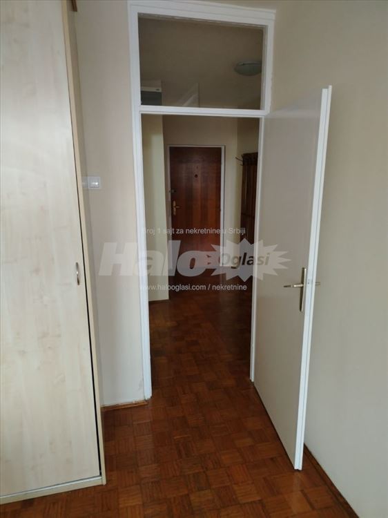 Zemun, jednosoban — 10