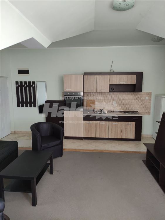Zemun-Kalvarija, namešten stan 45 m2, izdajem. — 3